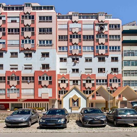 Remarkable 1 Bedroom Apartment コスタ・ダ・カパリカ エクステリア 写真