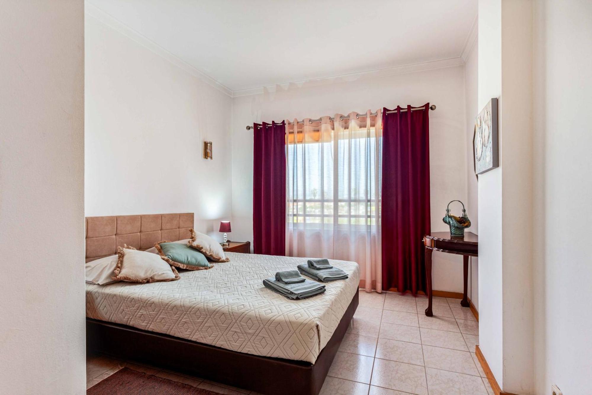 Remarkable 1 Bedroom Apartment コスタ・ダ・カパリカ エクステリア 写真