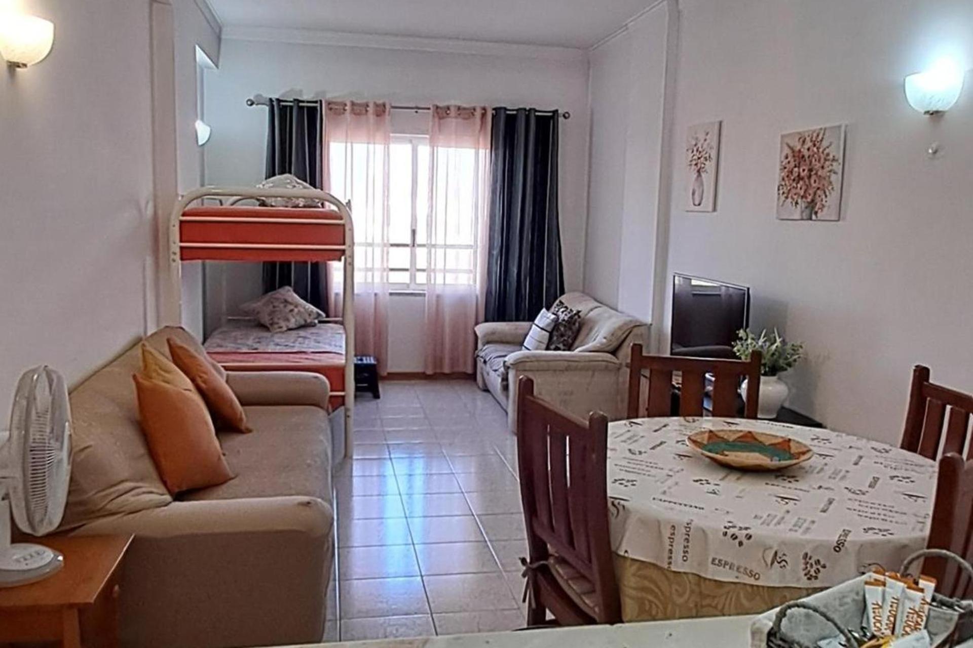 Remarkable 1 Bedroom Apartment コスタ・ダ・カパリカ エクステリア 写真